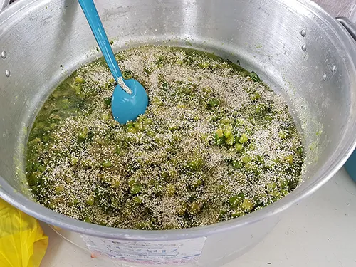 Sopa de calabazas con amaranto (Muestra gastronómica, México)